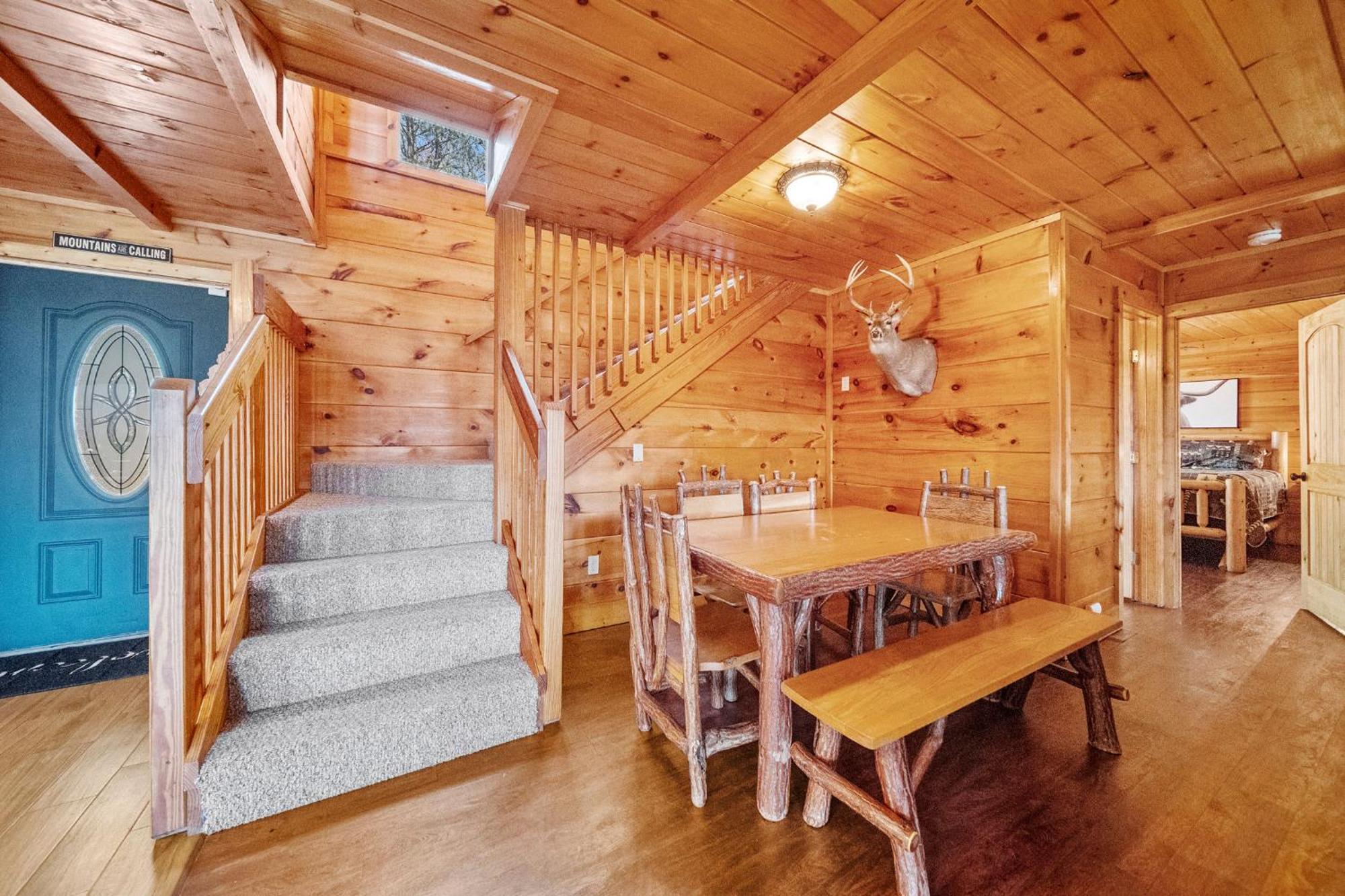 Stairway To Heaven Cabin By Staycating Гатлінбург Екстер'єр фото